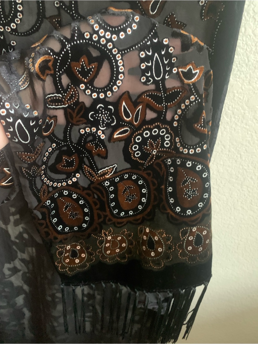 Velvet Burnout Paisley Shawl Black Gold Fringe Boho Evening Wrap 71 in Scarf - Picture 5 of 8